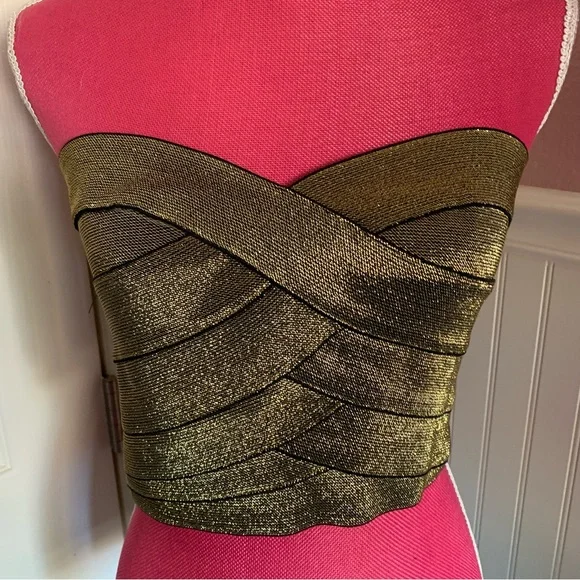 👗Gold and Black Disco Costume Bodycon Strapless Crop Top size Large - Picture 2 of 6